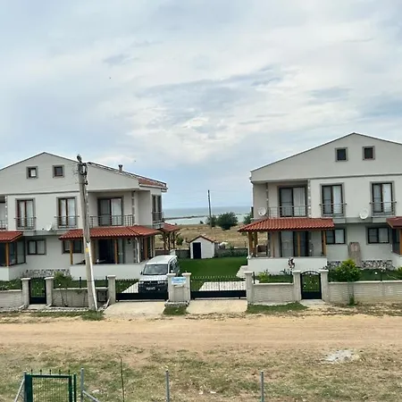 Enez'de Muestakil *